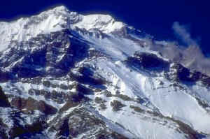 AR-MDZ-Aconcagua.jpg (39339 bytes)