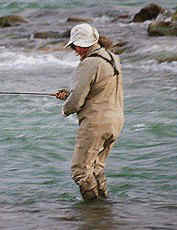 !!!ARG NEU Valle Perdido fishing.jpg (25563 bytes)