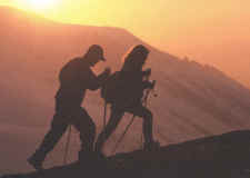 CHI_VN_hikers_sunset.jpg (283975 bytes)