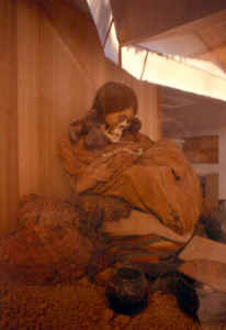 !!CH-Ata-mummy.bmp (186054 bytes)