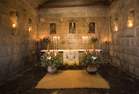 ECU San Agustin Inca Chapel.jpg (14389 bytes)