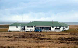 !!!FK SLI Sea Lion Island Lodge vu.jpg (59005 bytes)