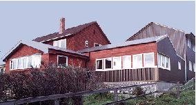 !Malvina House.jpg (46776 bytes)