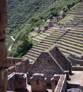 Copy of PE-Mapi-view3.jpg (42278 bytes)