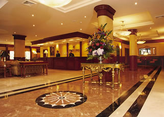 LIMH Melia lobby.jpg (25786 bytes)